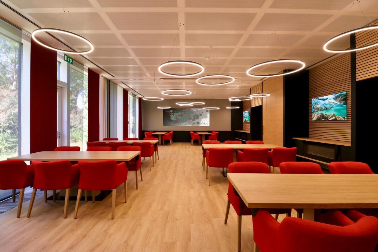 Webers - Das Hotel Im Ruhrturm Essen Zewnętrze zdjęcie