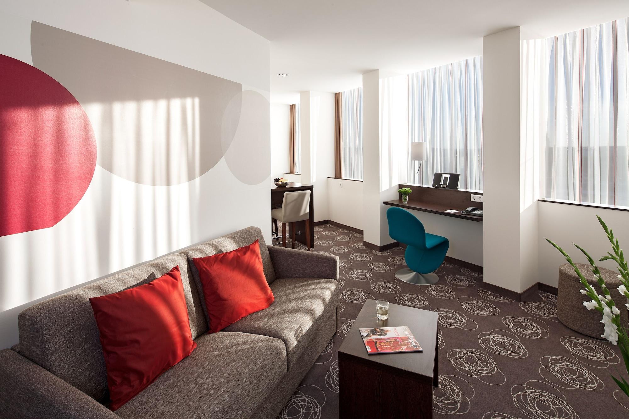 Webers - Das Hotel Im Ruhrturm Essen Zewnętrze zdjęcie