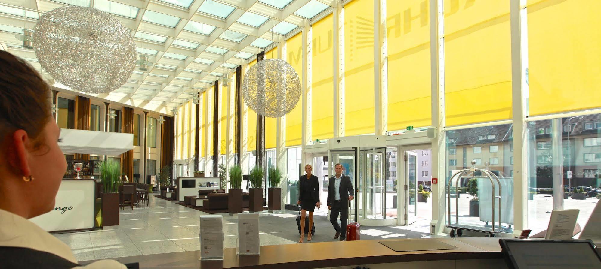 Webers - Das Hotel Im Ruhrturm Essen Zewnętrze zdjęcie